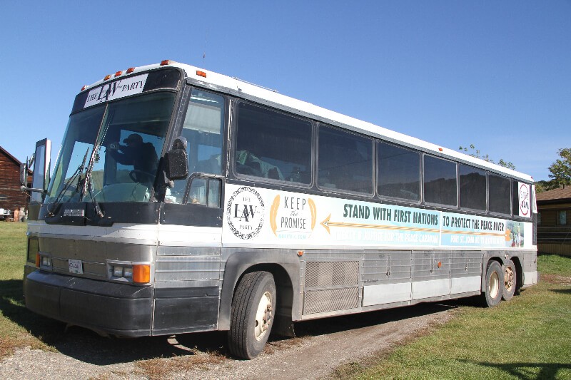 Treaty 8 Justice for the Peace Caravan Bus. Photo Gary McNutt